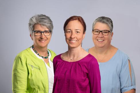 von links: Ute Ebner-Höll, Meike Schmidt, Susanne Klenk.. Foto:  Fr. Ulmer von Ulmer Fotografie in Schwäbisch Hall.